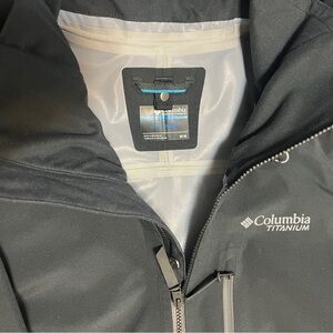 Columbia Titanium Men's Black Jacket